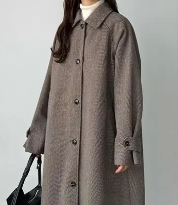 [미사용] callautia 헤링본 스텐 칼라 롱 코트