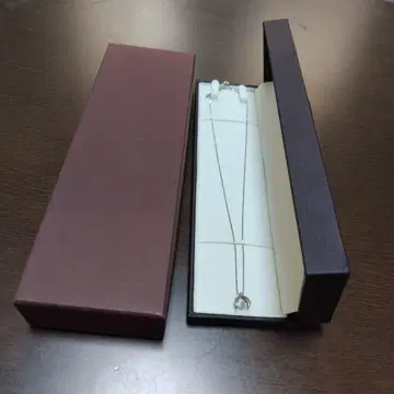 플라티나 다이아몬드 목걸이 댄싱