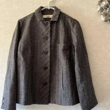 코튼하우스아야의 헤링본 자켓