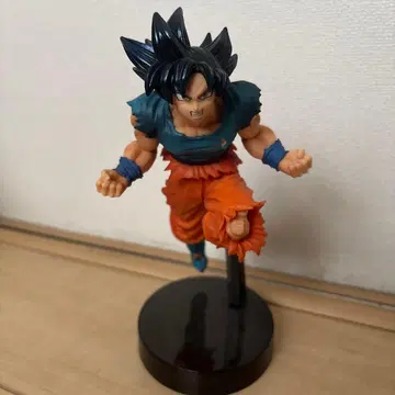 드래곤볼 손오공 극한의 무의식 극 피규어