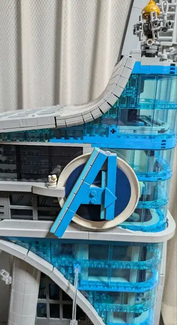 어벤져스 타워 레고 (11월 10일까지)