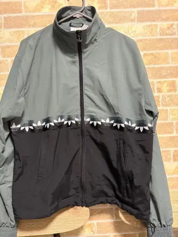 adidas 나일론 자켓 그레이 블랙 S 로고