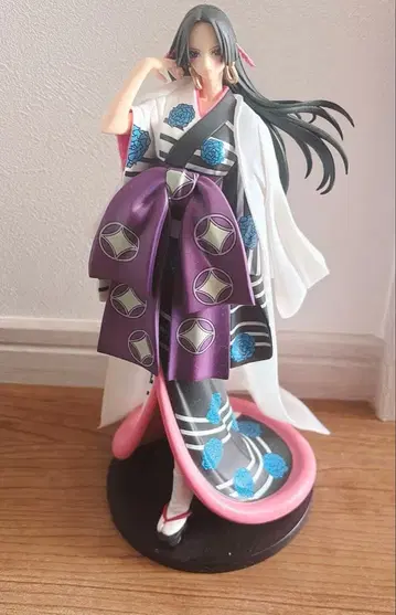 원피스 제일복권 화노마쿠 A상 핸콕 피규어