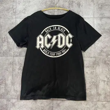 AC/DC 백 인 블랙 T셔츠 반팔티