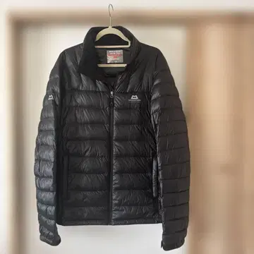 MOUNTAIN EQUIPMENT 다운 자켓 블랙