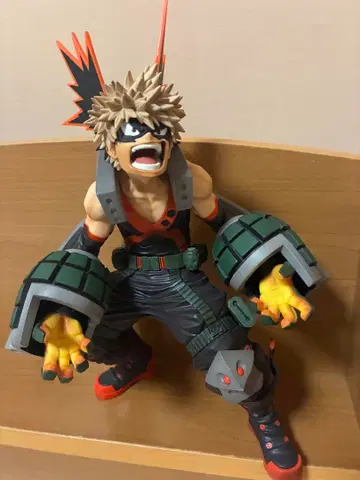 나의 히어로 아카데미아 바쿠고 카츠키 제일복권 피규어