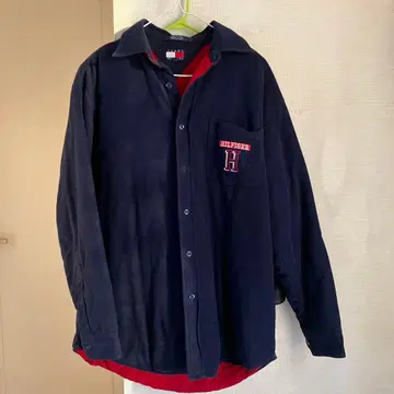 TOMMY HILFIGER 네이비 레드 버튼업 셔츠