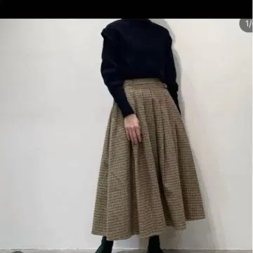 늑대와 올빼미 늑대와 여백의 바다의 유라라