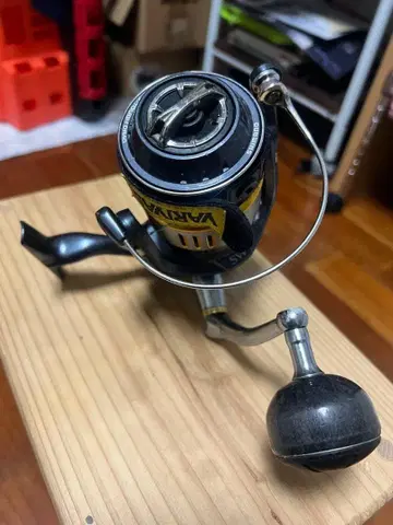 SHIMANO SW8000HG 스피닝 릴