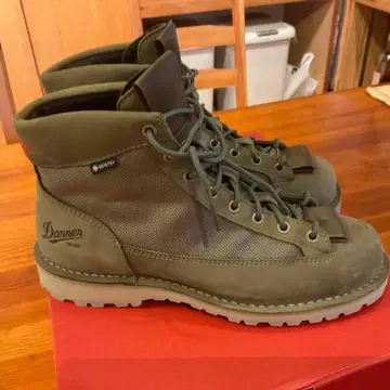 Danner BRIEFING 아웃도어 부츠 올리브