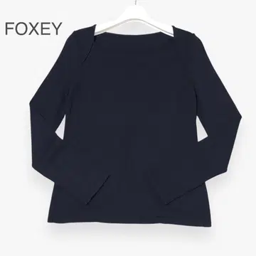 새상품급 FOXEY 니트 풀오버 38 일본제 폭시 상의