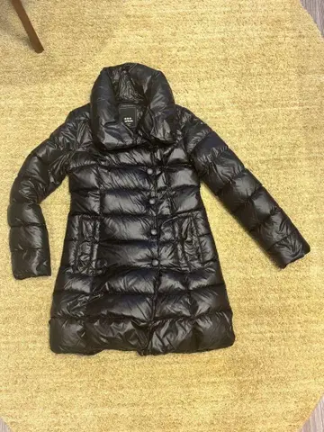 TATRAS 블랙 다운 자켓