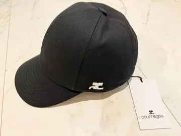 쿠레쥬 블랙 캡 M