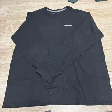 patagonia XL 긴팔T셔츠 백 프린트