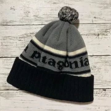 파타고니아 파우더타운 비니 메리노울 봉봉 니트 모자 폼폼 포함