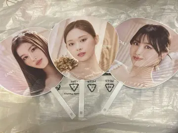 TWICE 부채