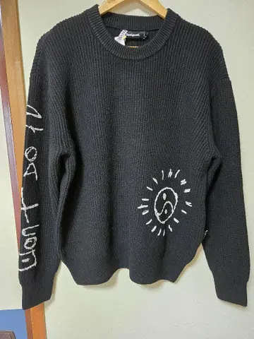 데시구알 블랙 리브 편직 스웨터 선 자수