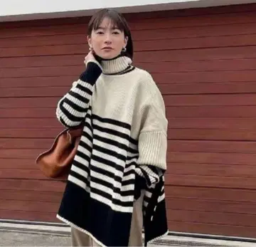 CLANE TURTLE WIDE SLIT KNIT TOPS 1