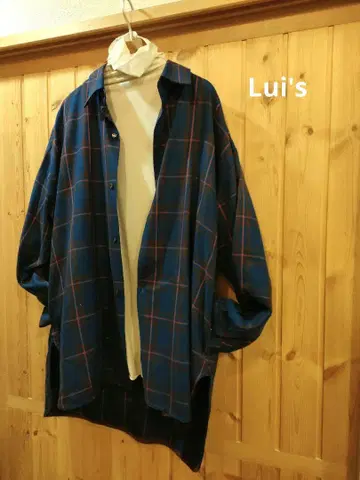 Lui's 파랑 빨간색 체크 오버 사이즈 플란넬 셔츠