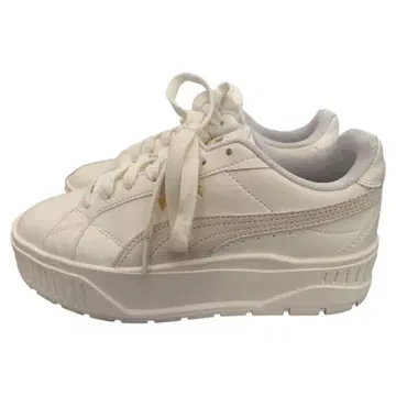 Puma 화이트 통굽 스니커즈 24cm
