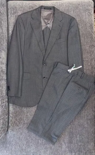 [ men's ] Hilton AB6 스트라이프 패턴 그레이