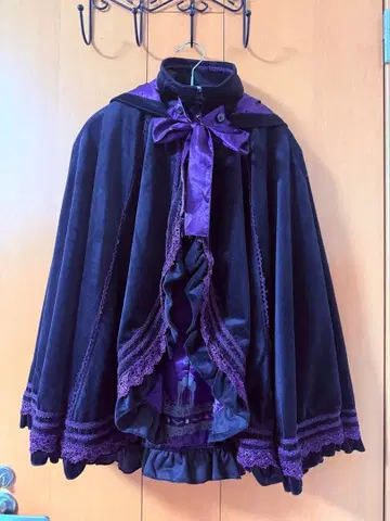 OZZ ONESTE 오즈 오네스트 케이프 코트 블랙 보라색 고스로리