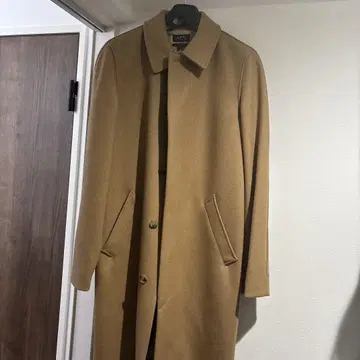 A.P.C. 베이지 체스터 코트 S