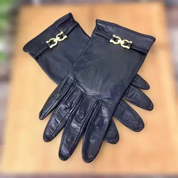 새상품급 살바토레 페라가모 가죽 그로브 정품 간치니 블랙