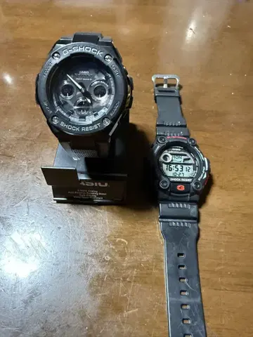 G-SHOCK 블랙 디지털/아날로그 2대 판매