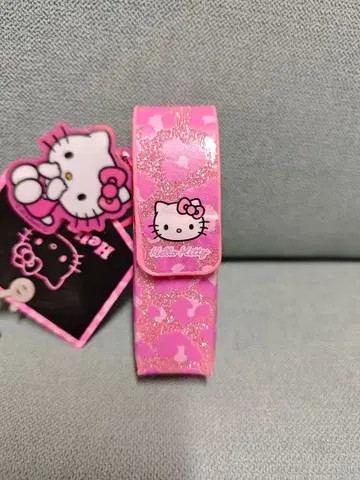 [ 미사용 새상품 ] 2 헬로키티 레오파드 무늬 키티 핑크 립 케이스 참