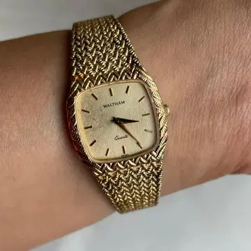 WALTHAM 손목시계