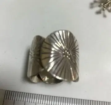 카렌 실버 반지 꽃 무늬 파두아 사이즈 조절 가능