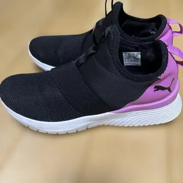 PUMA 소프트폼+ 슬립온 블랙 퍼플 23.5