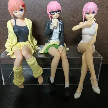 나카노 이치카 피규어 3개