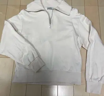 COS 하프 지퍼 맨투맨 여성용 L 사이즈