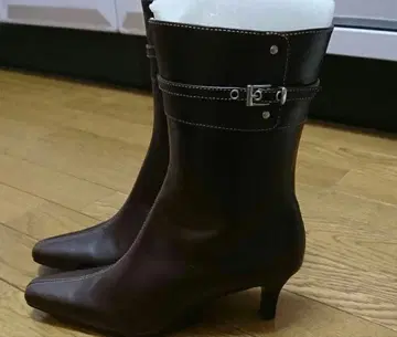 긴자 카네마츠 부츠 23.5