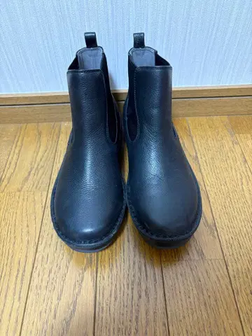 돌체 사이드 고어 부츠 블랙 23cm