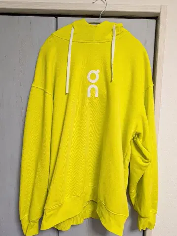 On Club Hoodie