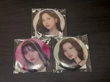 MISAMO JAPAN SHOWCASE 캔 배지