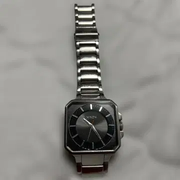 [정크제품] NIXON 아날로그 손목시계 실버
