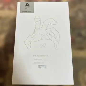 코토부키야 핸드 모델 1/1 스케일 왼손