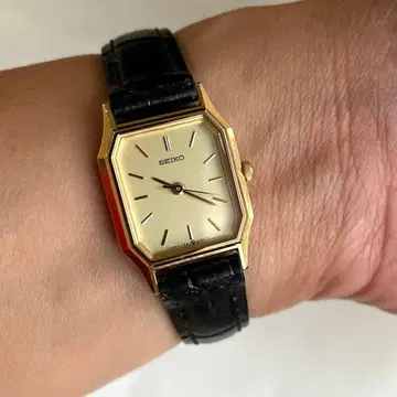 SEIKO 손목시계