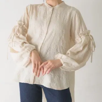 idem 이뎀 소매 볼륨 블라우스