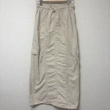 어댑터 나일론 카고 스커트 베이지 롱 기장 허리밴딩