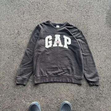 00s 올드 GAP 짧은 기장 맨투맨 블랙 시티 보이