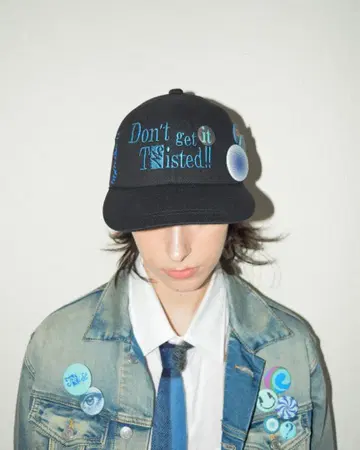 twist badge cap /blue
