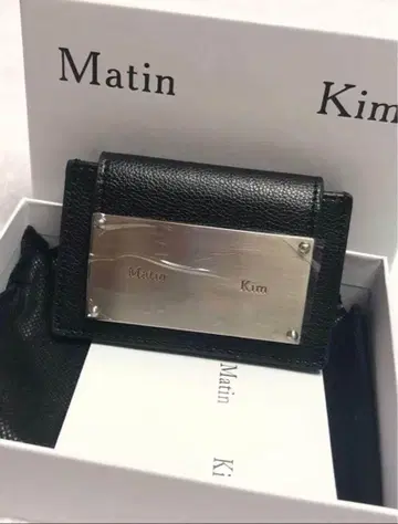 Matin Kim 블랙 가죽 카드 케이스