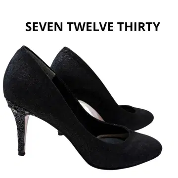 SEVEN TWELVE THIRTY 블랙 하이힐