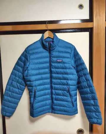 Patagonia 다운 스웨터 S 사이즈