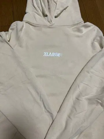 XLARGE 베이지 후드 부착 후드티